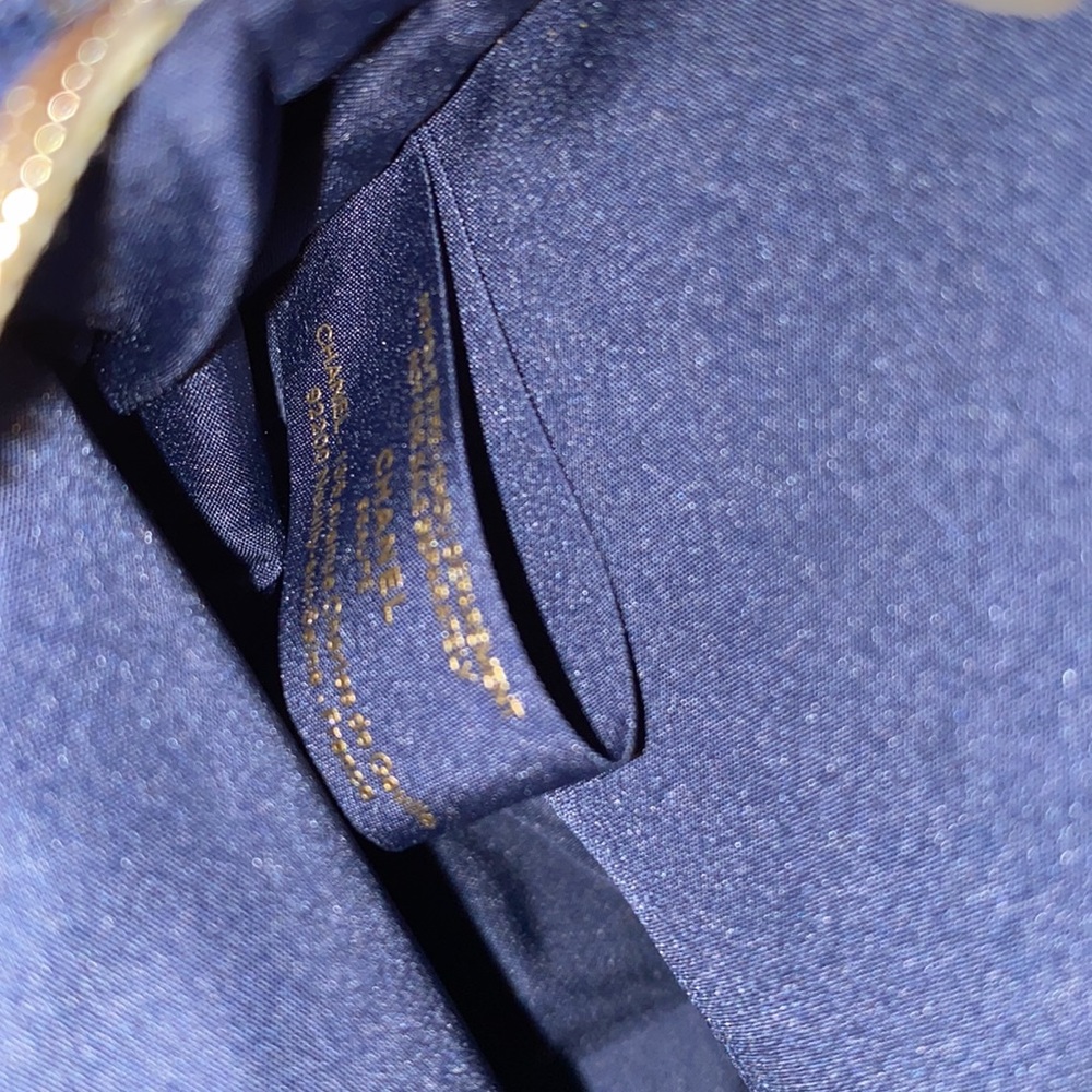 Chanel Cosmetic Bag Limited Edition - Picture 5 of 6